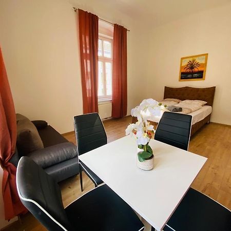 Deluxe Quad Room Dw Vídeň Exteriér fotografie