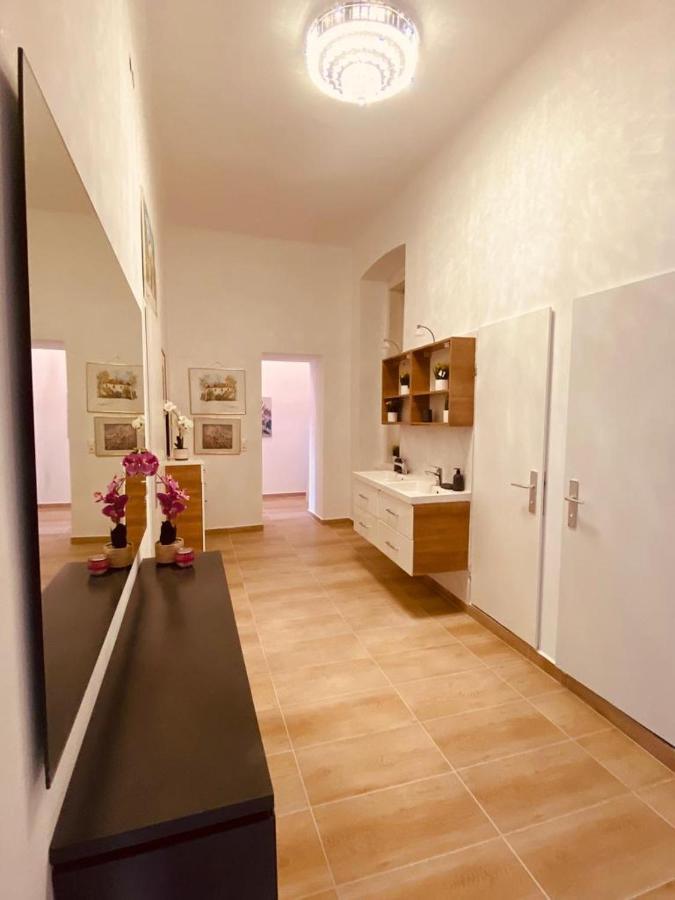 Deluxe Quad Room Dw Vídeň Exteriér fotografie
